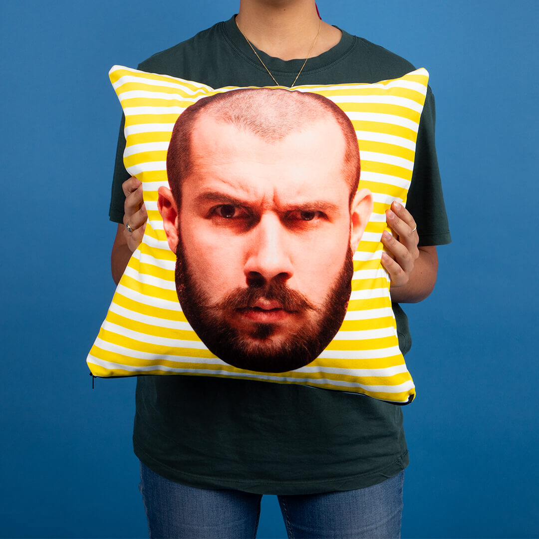 Face Stripe Cushion